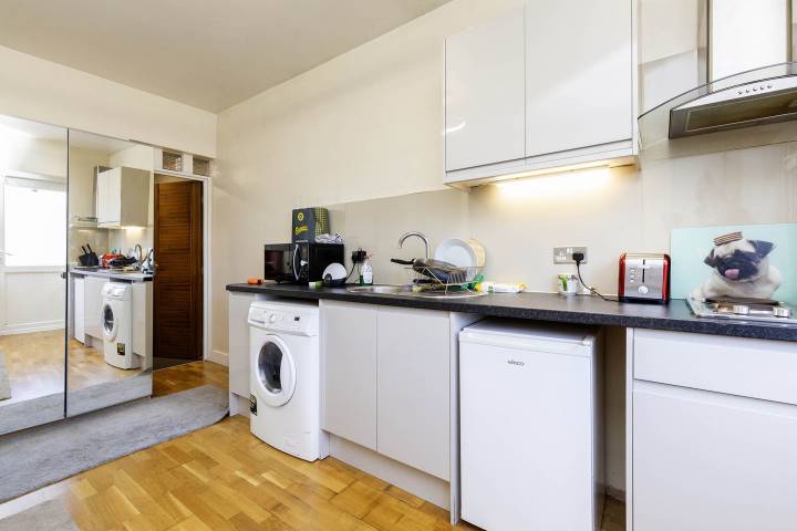 Modern Apartment Hendon Way, Cricklewood 